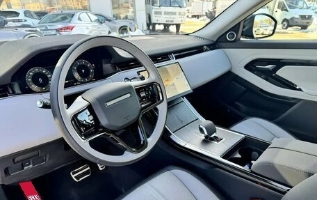 Land Rover Range Rover Evoque II, 2025 год, 6 450 000 рублей, 9 фотография