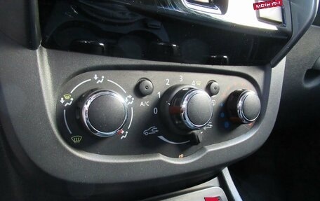 Renault Duster I рестайлинг, 2018 год, 1 450 000 рублей, 14 фотография