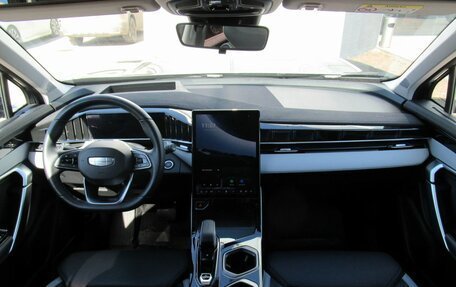 Geely Atlas, 2024 год, 3 100 000 рублей, 13 фотография