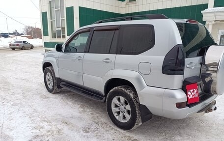 Toyota Land Cruiser Prado 120 рестайлинг, 2003 год, 1 800 000 рублей, 4 фотография