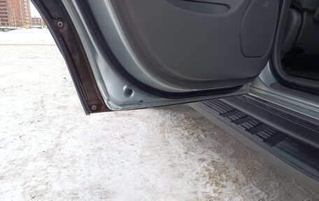 Toyota Land Cruiser Prado 120 рестайлинг, 2003 год, 1 800 000 рублей, 10 фотография