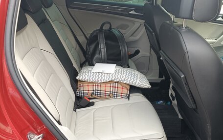 Volkswagen Tiguan II, 2020 год, 3 000 000 рублей, 14 фотография