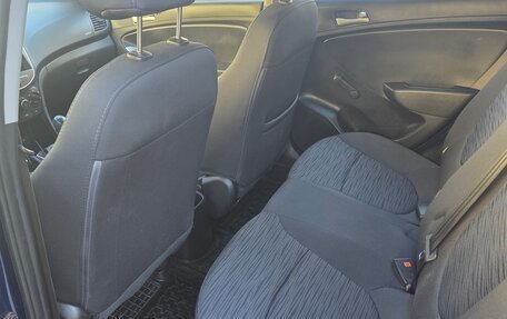 Hyundai Solaris II рестайлинг, 2015 год, 1 050 000 рублей, 11 фотография