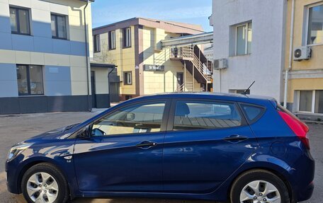 Hyundai Solaris II рестайлинг, 2015 год, 1 050 000 рублей, 9 фотография