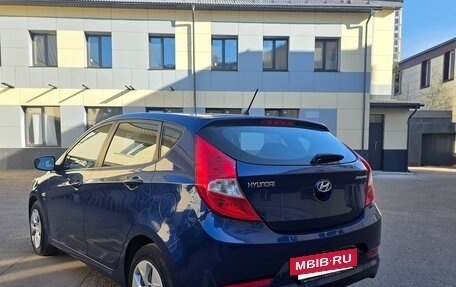 Hyundai Solaris II рестайлинг, 2015 год, 1 050 000 рублей, 8 фотография