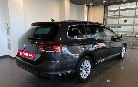 Volkswagen Passat B8 рестайлинг, 2023 год, 2 890 000 рублей, 3 фотография