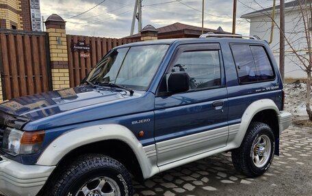 Mitsubishi Pajero III рестайлинг, 1995 год, 820 000 рублей, 3 фотография
