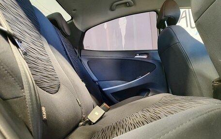 Hyundai Solaris II рестайлинг, 2015 год, 1 189 000 рублей, 12 фотография