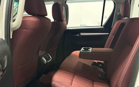 Toyota Hilux VIII, 2026 год, 5 790 000 рублей, 19 фотография