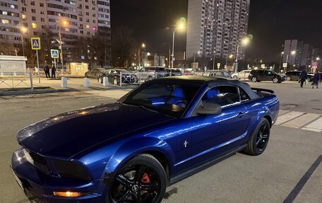 Ford Mustang VI рестайлинг, 2006 год, 2 650 000 рублей, 2 фотография