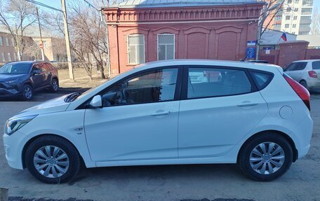 Hyundai Solaris II рестайлинг, 2015 год, 845 000 рублей, 7 фотография