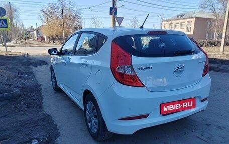 Hyundai Solaris II рестайлинг, 2015 год, 845 000 рублей, 6 фотография