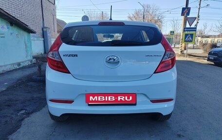Hyundai Solaris II рестайлинг, 2015 год, 845 000 рублей, 5 фотография