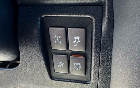 Lexus LX III, 2011 год, 3 150 000 рублей, 19 фотография