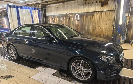 Mercedes-Benz E-Класс, 2017 год, 4 100 000 рублей, 2 фотография