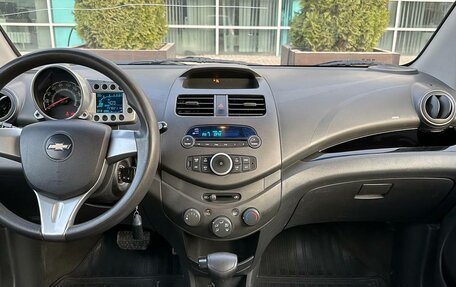 Chevrolet Spark III, 2011 год, 635 000 рублей, 7 фотография