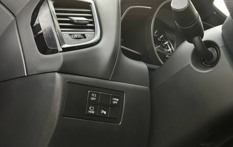 Mazda CX-4, 2023 год, 3 099 999 рублей, 21 фотография