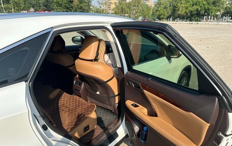 Lexus RX IV рестайлинг, 2016 год, 4 888 888 рублей, 13 фотография