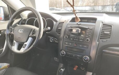 KIA Sorento II рестайлинг, 2010 год, 1 300 000 рублей, 11 фотография