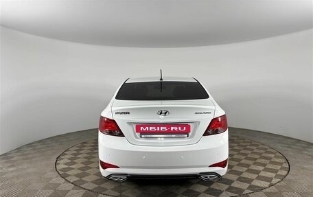 Hyundai Solaris II рестайлинг, 2015 год, 1 130 000 рублей, 6 фотография