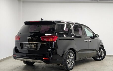 KIA Carnival III, 2020 год, 3 100 000 рублей, 2 фотография