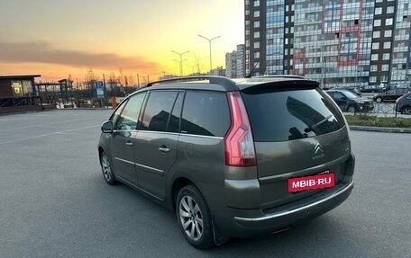 Citroen C4 Picasso II рестайлинг, 2011 год, 595 000 рублей, 4 фотография