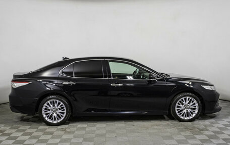 Toyota Camry, 2020 год, 3 249 000 рублей, 4 фотография