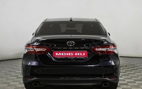 Toyota Camry, 2020 год, 3 249 000 рублей, 6 фотография