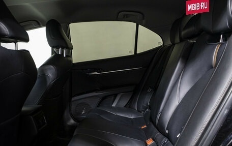 Toyota Camry, 2020 год, 3 249 000 рублей, 13 фотография