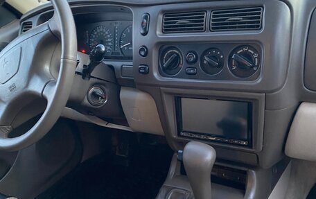 Mitsubishi Montero Sport, 2001 год, 950 000 рублей, 23 фотография