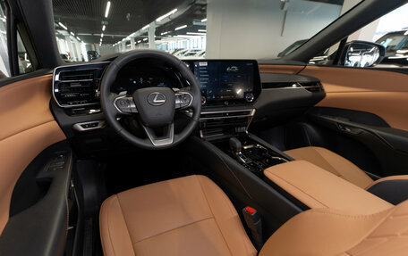 Lexus RX IV рестайлинг, 2025 год, 7 800 000 рублей, 7 фотография