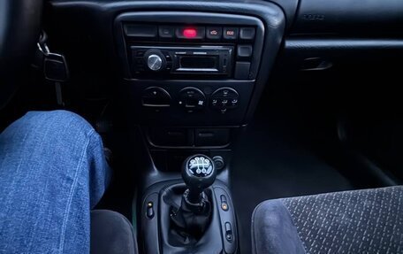 Opel Vectra B рестайлинг, 1998 год, 145 000 рублей, 9 фотография