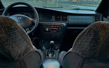 Opel Vectra B рестайлинг, 1998 год, 145 000 рублей, 19 фотография