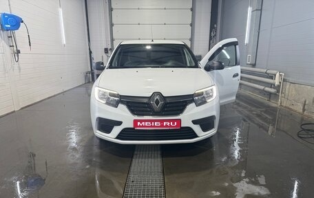 Renault Logan II, 2019 год, 890 000 рублей, 1 фотография