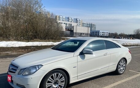 Mercedes-Benz E-Класс, 2011 год, 1 050 000 рублей, 1 фотография