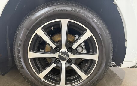 Renault Logan II, 2019 год, 890 000 рублей, 8 фотография