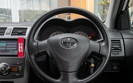 Toyota Corolla, 2011 год, 998 000 рублей, 17 фотография