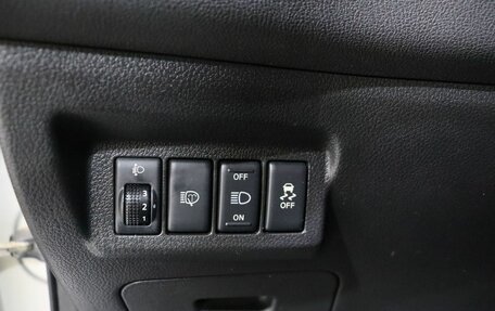 Nissan X-Trail, 2011 год, 1 500 000 рублей, 12 фотография