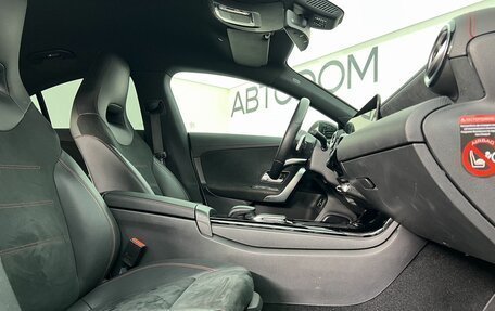 Mercedes-Benz CLA, 2021 год, 3 990 000 рублей, 11 фотография