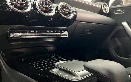 Mercedes-Benz CLA, 2021 год, 3 990 000 рублей, 16 фотография