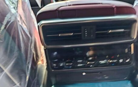 Lexus LX, 2025 год, 28 200 000 рублей, 10 фотография