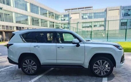 Lexus LX, 2025 год, 28 200 000 рублей, 15 фотография