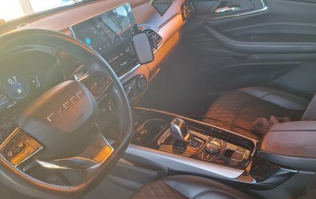 CheryExeed TXL, 2021 год, 1 820 000 рублей, 5 фотография