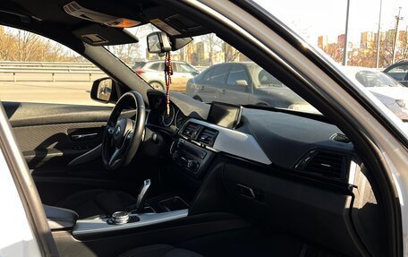 BMW 3 серия, 2014 год, 2 450 000 рублей, 14 фотография