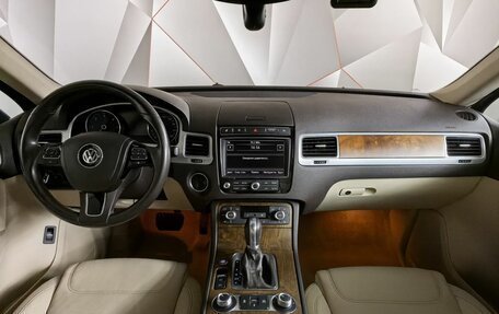 Volkswagen Touareg III, 2017 год, 4 250 000 рублей, 14 фотография