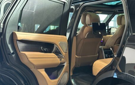 Land Rover Range Rover IV рестайлинг, 2025 год, 26 935 000 рублей, 14 фотография