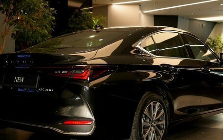 Lexus ES VII, 2025 год, 6 100 000 рублей, 4 фотография