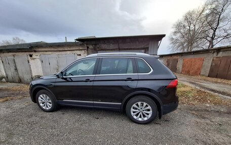 Volkswagen Tiguan II, 2017 год, 2 250 000 рублей, 2 фотография