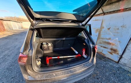 Volkswagen Tiguan II, 2017 год, 2 250 000 рублей, 9 фотография