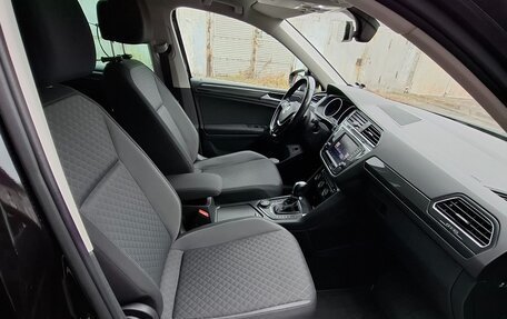 Volkswagen Tiguan II, 2017 год, 2 250 000 рублей, 20 фотография